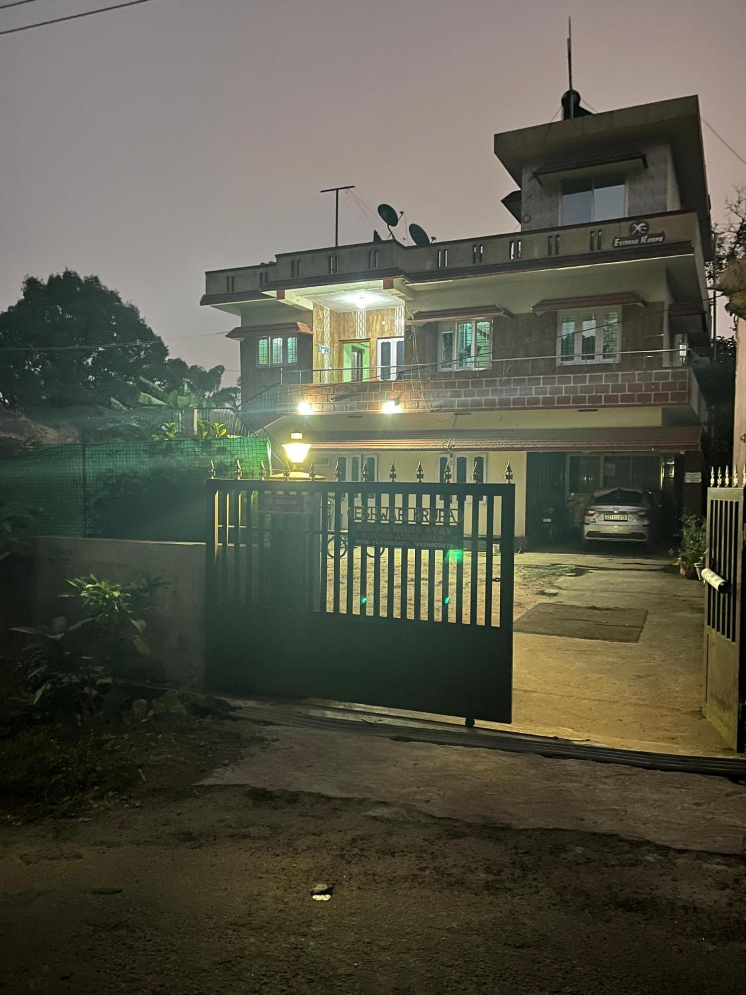 Eshwarkrupa Homestay Madikeri Exterior photo